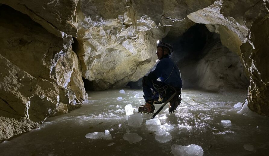 Descente au Chourum Clôt